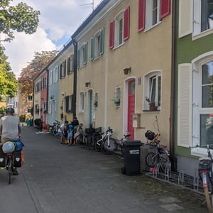 9 Sept 2021 - 23:07 by Simon &amp;amp; Lucy