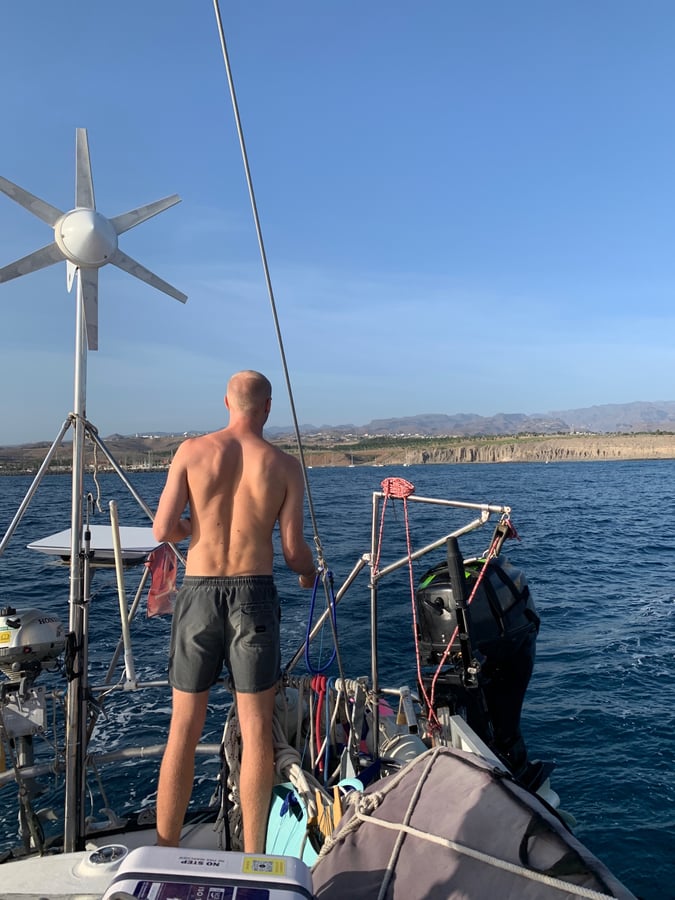 Adiós Canarias, España