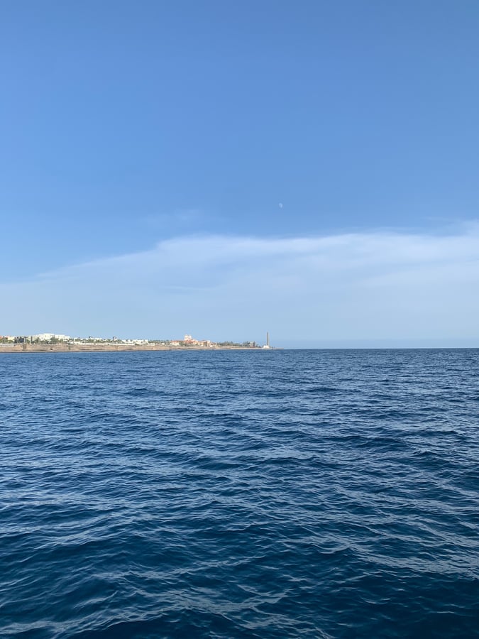 Adiós Canarias, España