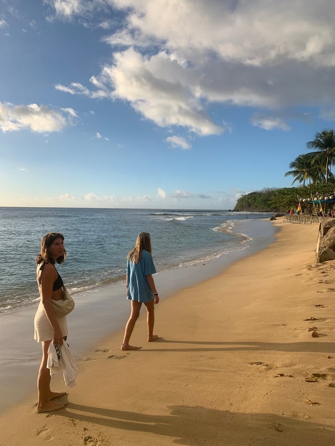 ¡Adiós Tobago!, Trinidad y Tobago