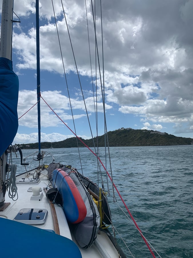¡Próximo Anchorage!, Antigua y Barbuda