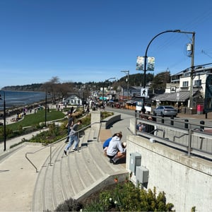 White Rock Pier by Geoffrey
