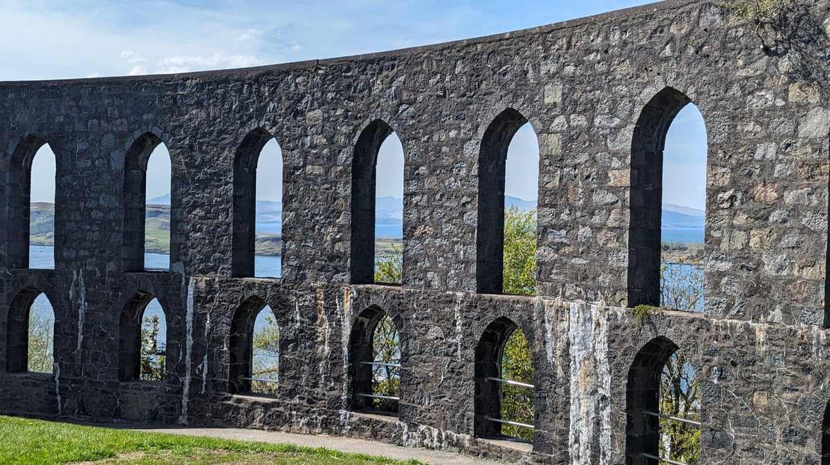 McCaig Tower, Scotland