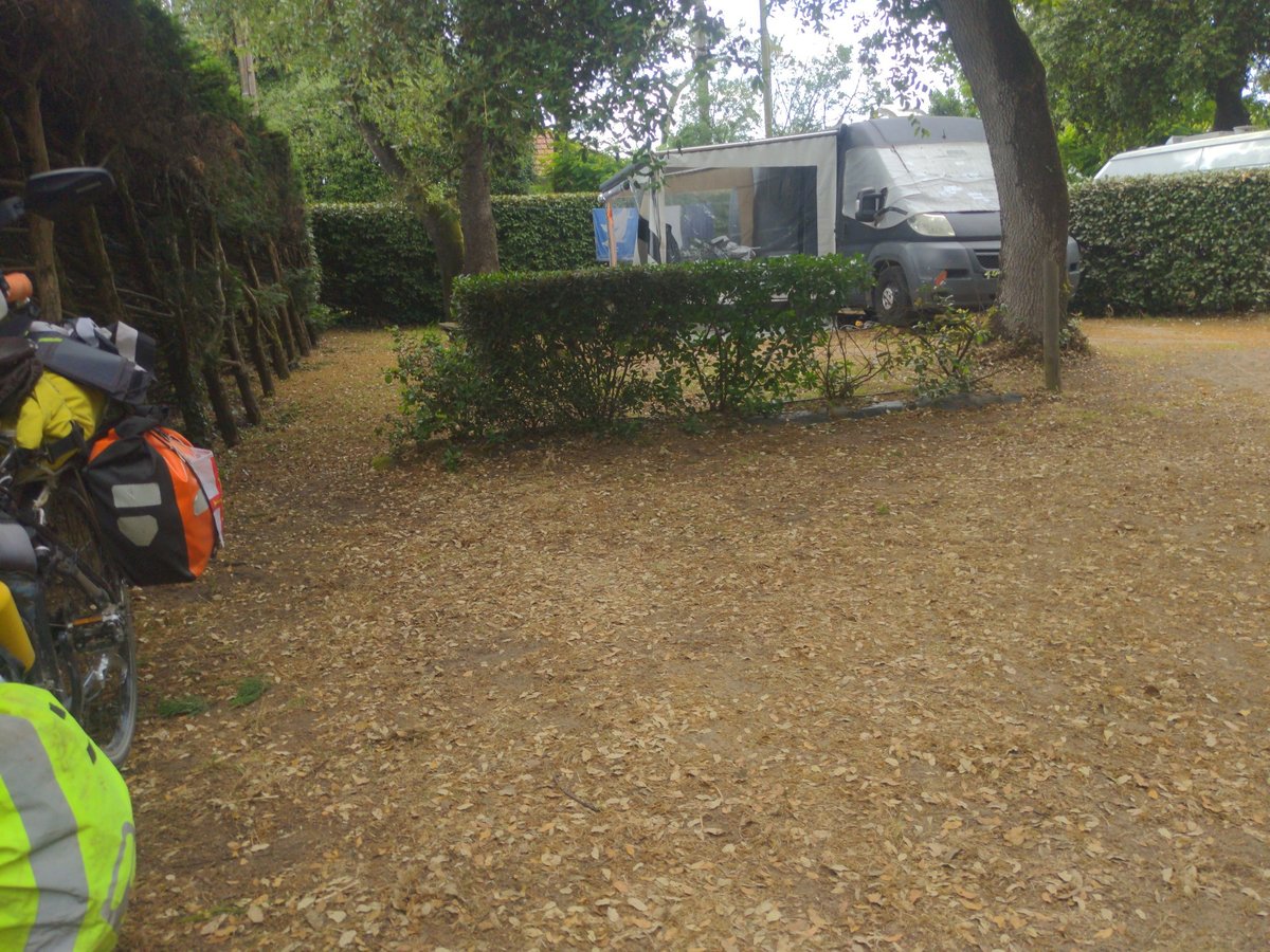 Proper Camp Site 🫣, France