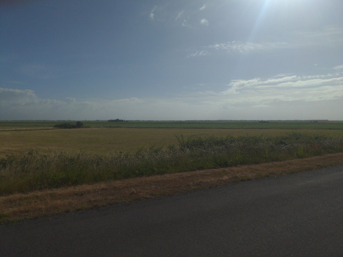Flat As Far As The Eye!, France