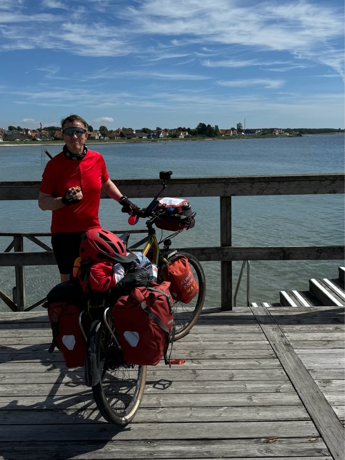 Lunch Stop, Sweden