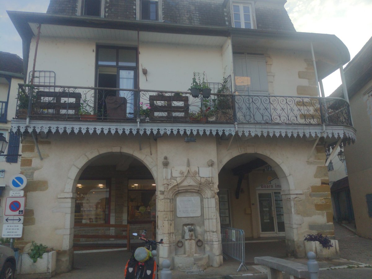 Wehr...Auf der Brücke stehen!, Frankreich