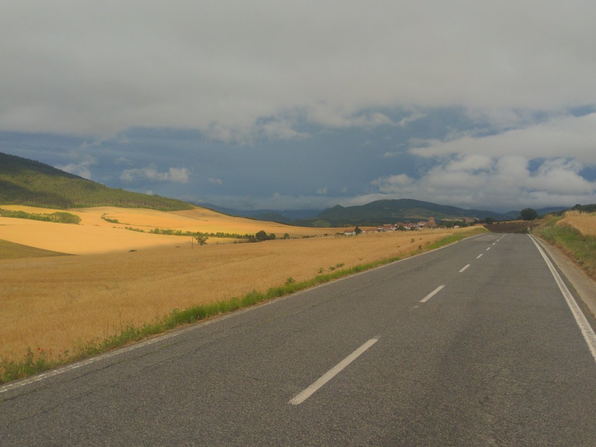 Threatening!!, Spain