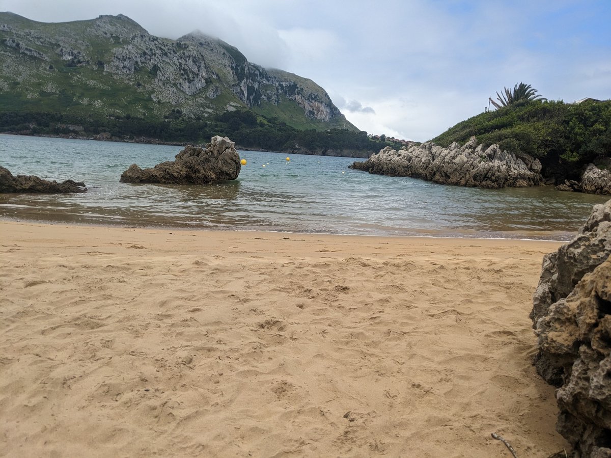 Lunch Break, Spain