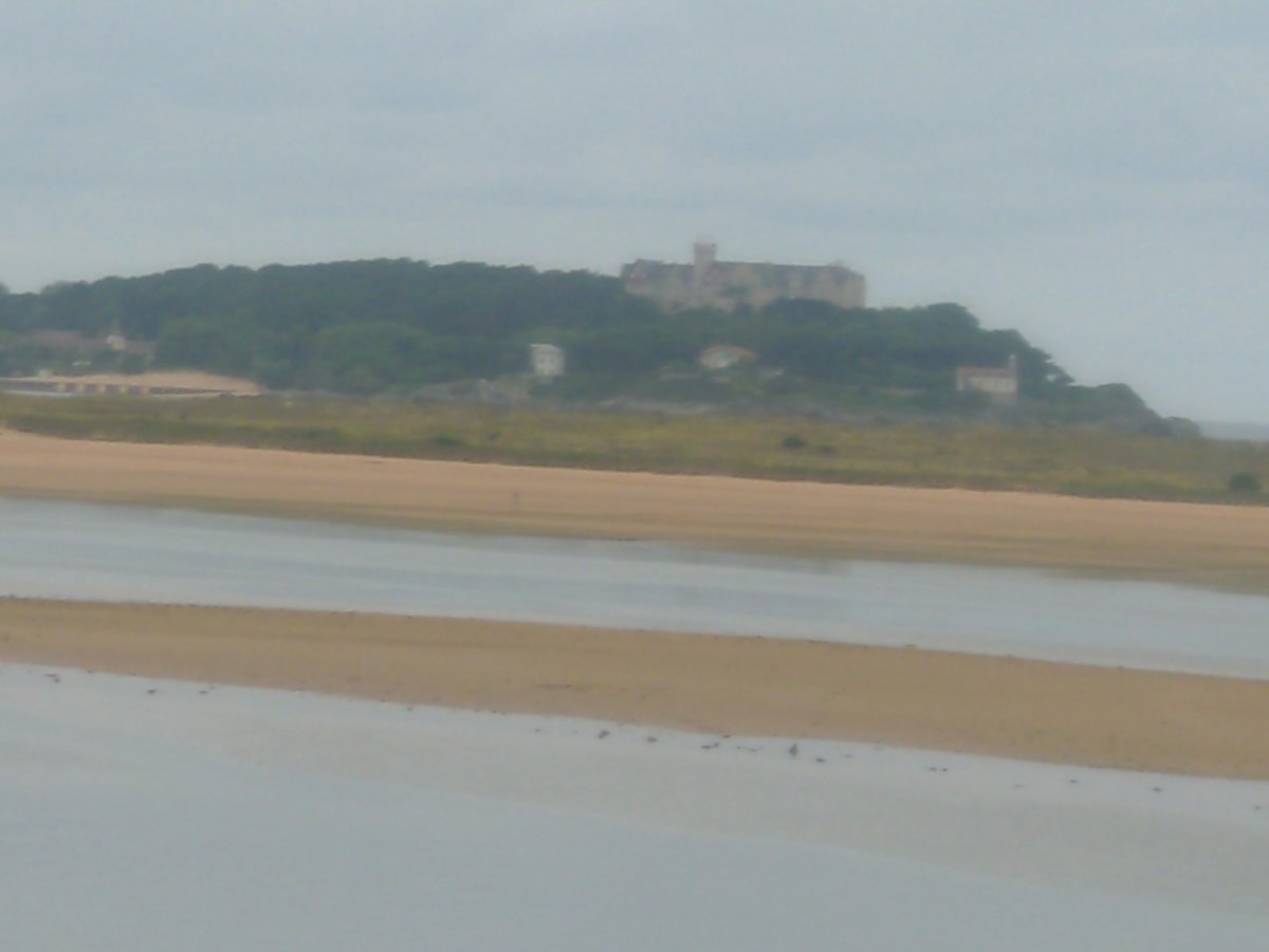 Santander Over There!, Spain
