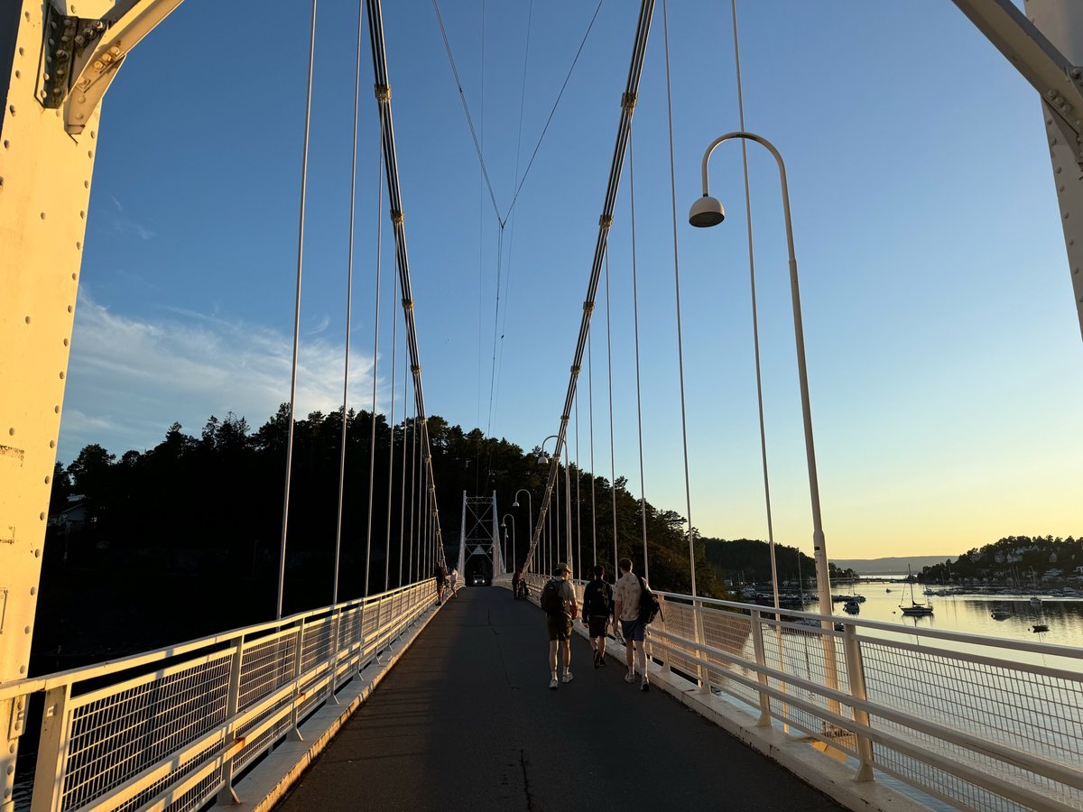 Into Oslo By the Back Door, Norway