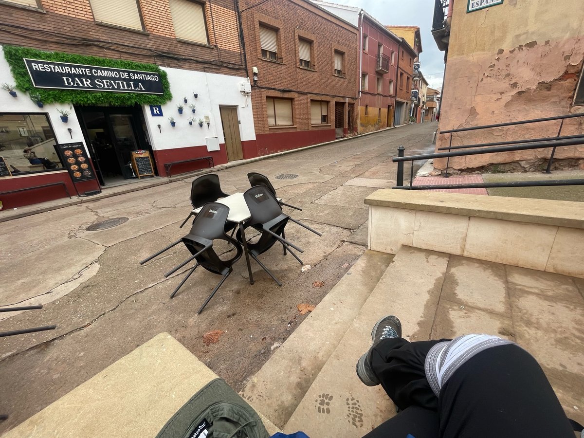 Makeshift Lunch, Spain