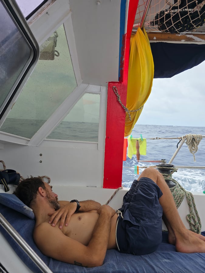 Fast Winds To The Island