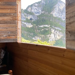 In Flori&aacute;n. A 4 Hour Dirt Road by Kelly