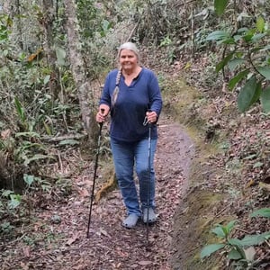 On the road to Abejorral. Claudia left y by Kelly
