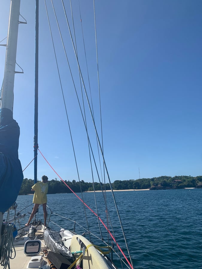 Navigando tra le perle, Panama