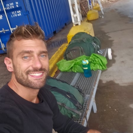 DAY 4 of HITCHHIKING TO ANTARCTICA by David