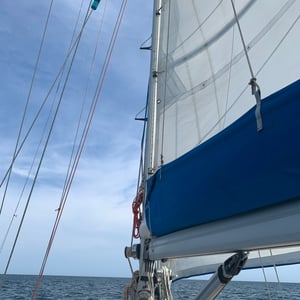 4000NM To Go. Sailing The Pacific Ocean by Adam