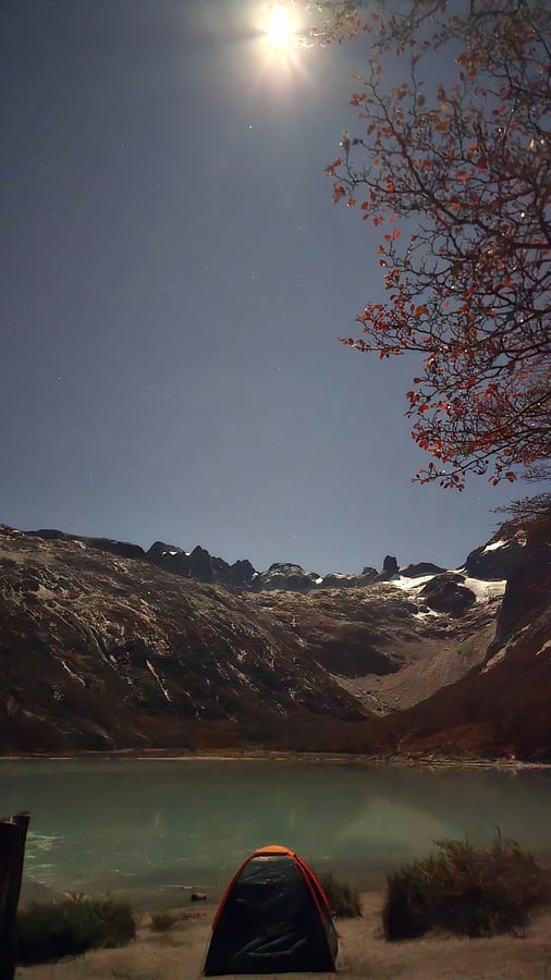 Laguna Esmeralda, Argentina