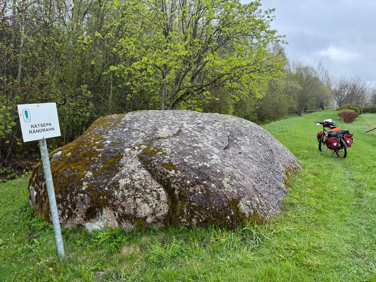 Tailor Boulder, Estonia