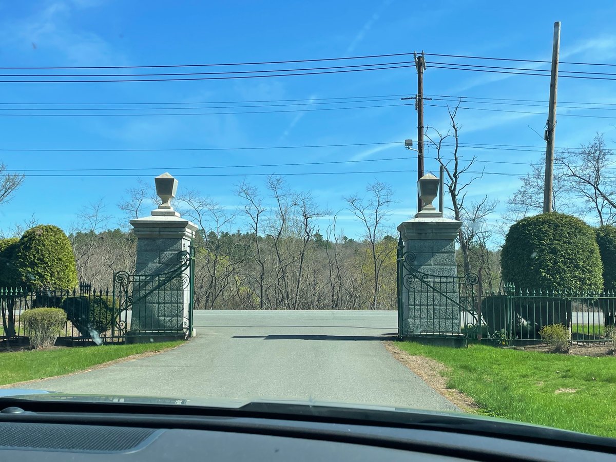Stephen Kings Home & Friedhof der Kuscheltiere, Vereinigte Staaten