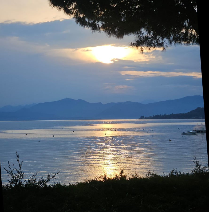 Sonnenuntergang am Gardasee, Italien
