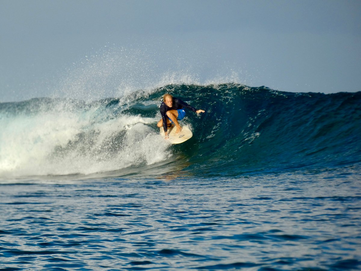 La vague parfaite | Surfer aux Tuamotu, Polynésie française