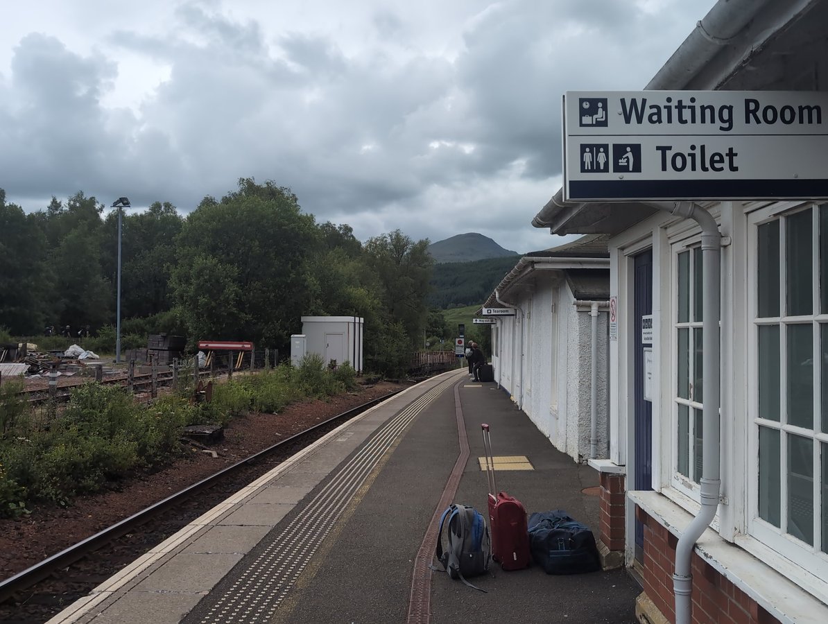 Change Trains, Scotland