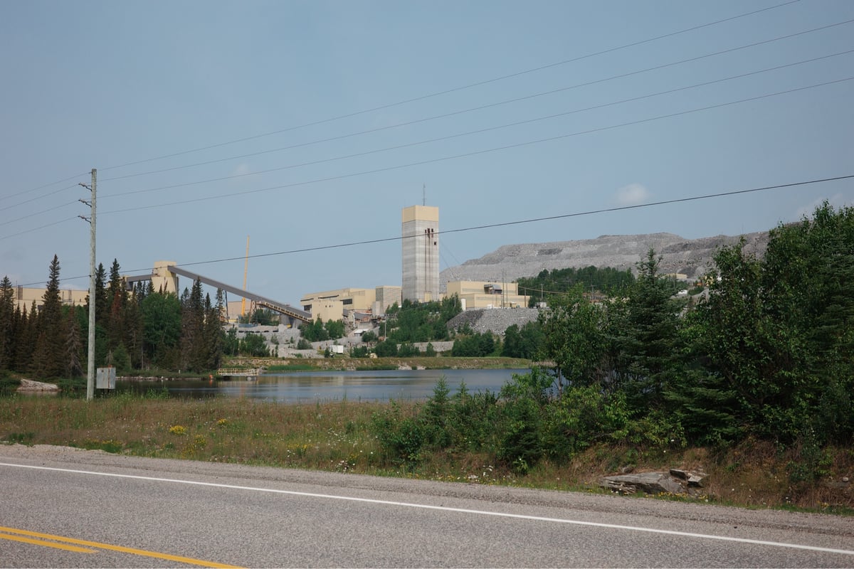 Fábrica de cemento, Canadá