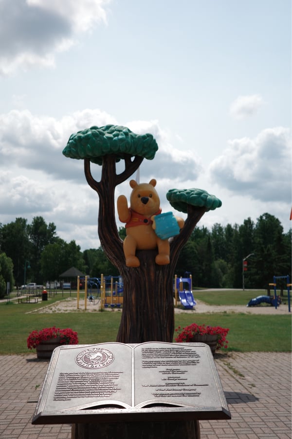 Monumento a Winnie Pooh, Canadá