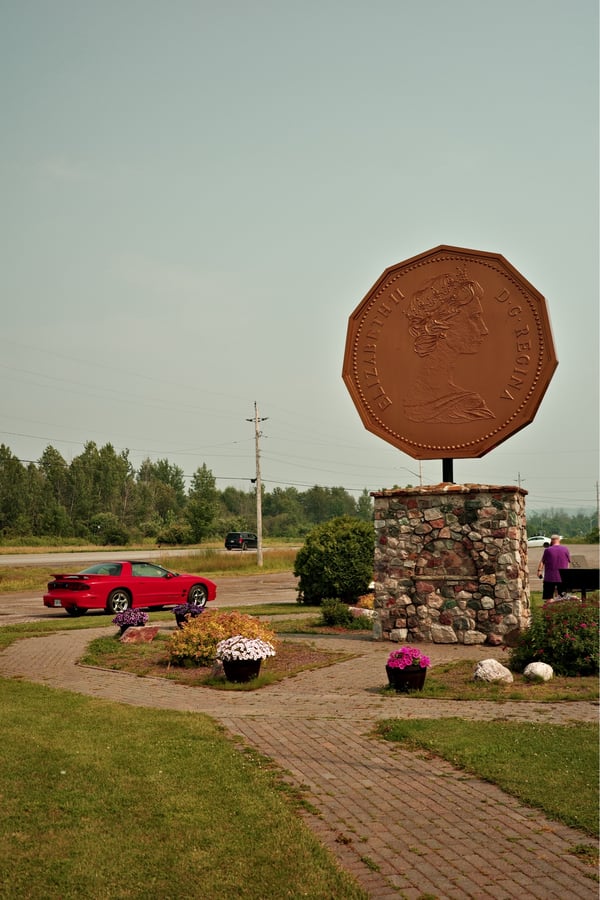 Big Loonie, Canada
