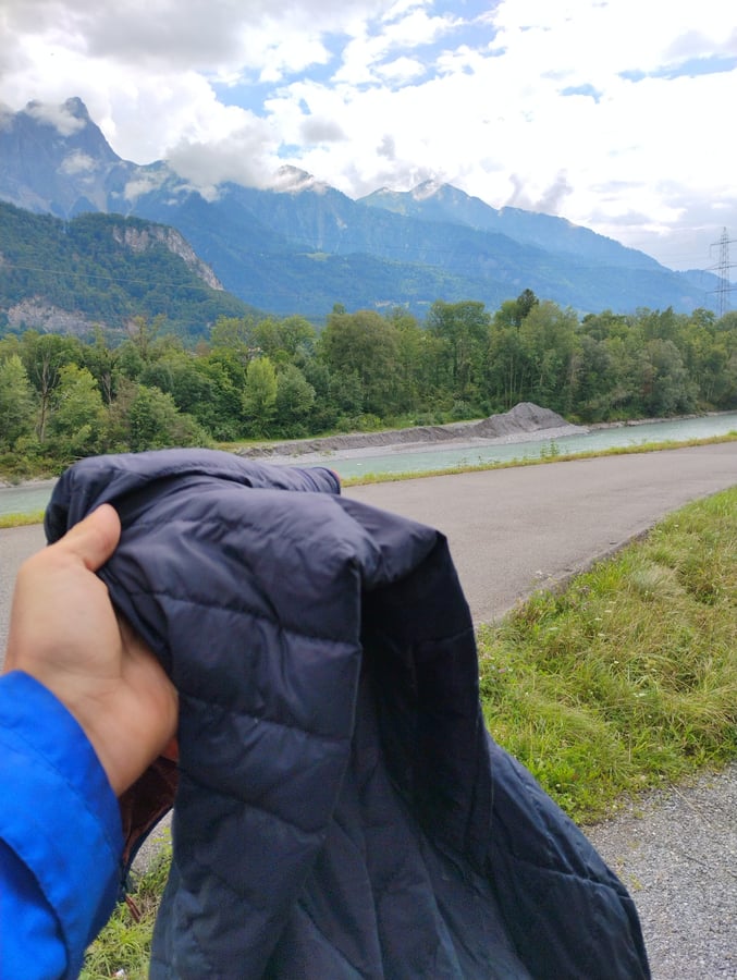 Jacket Returned, Switzerland