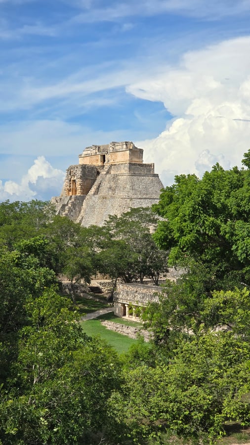 Uxmal - Incredible MAYA temples, México