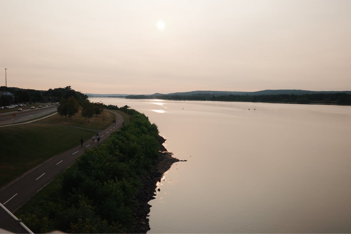 Vista del puente de Westmorland, Canadá