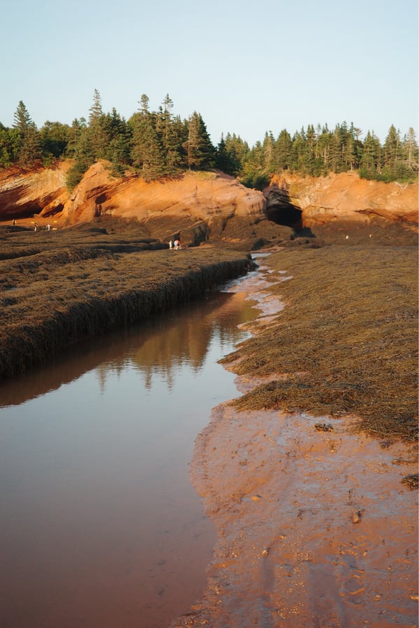 Más marea baja, Canadá