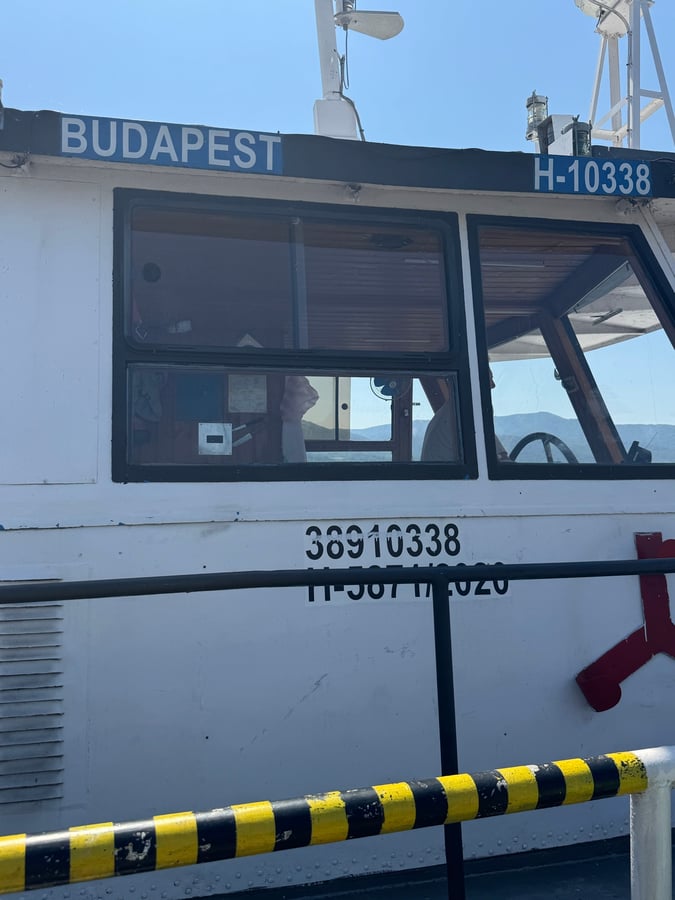 Traverser le Danube pour une piste cyclable, Hongrie