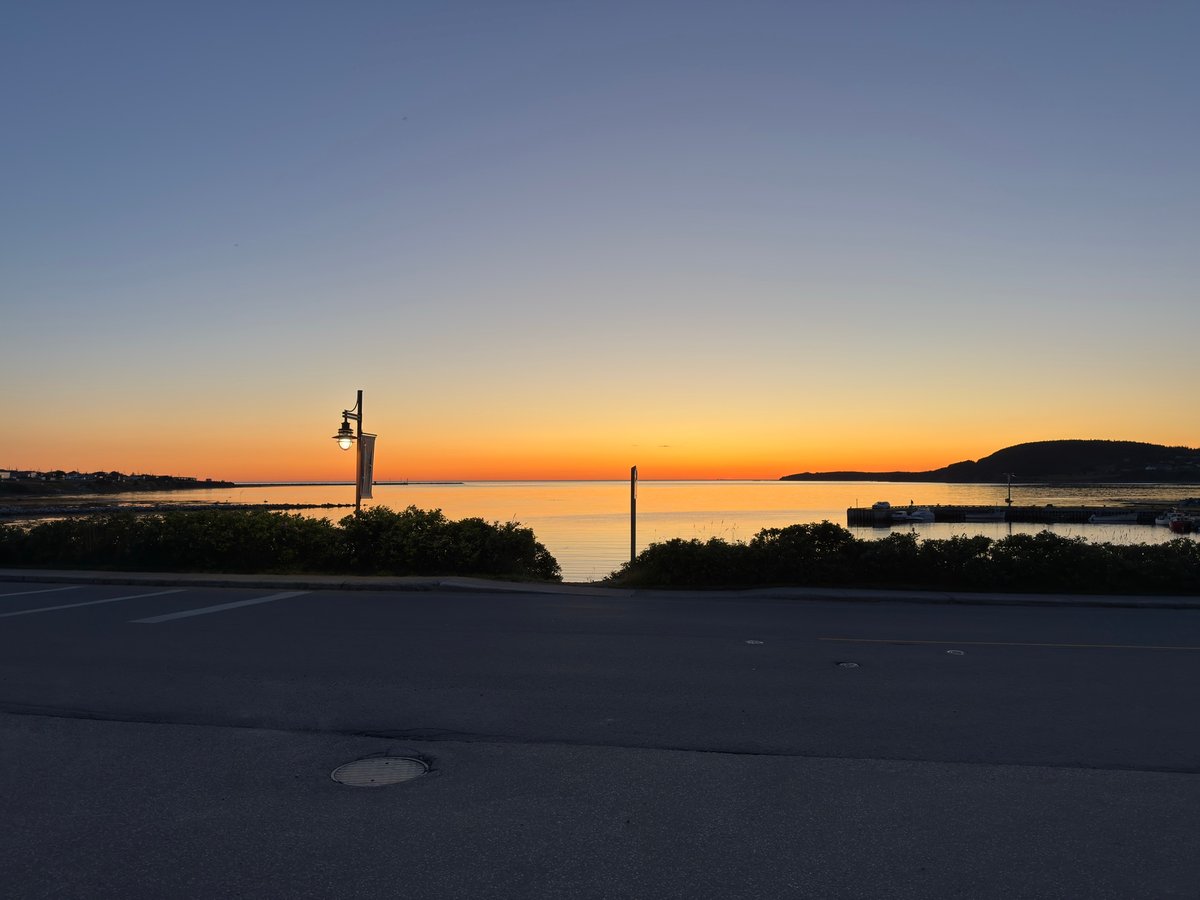 Atardecer en el puerto, Canadá