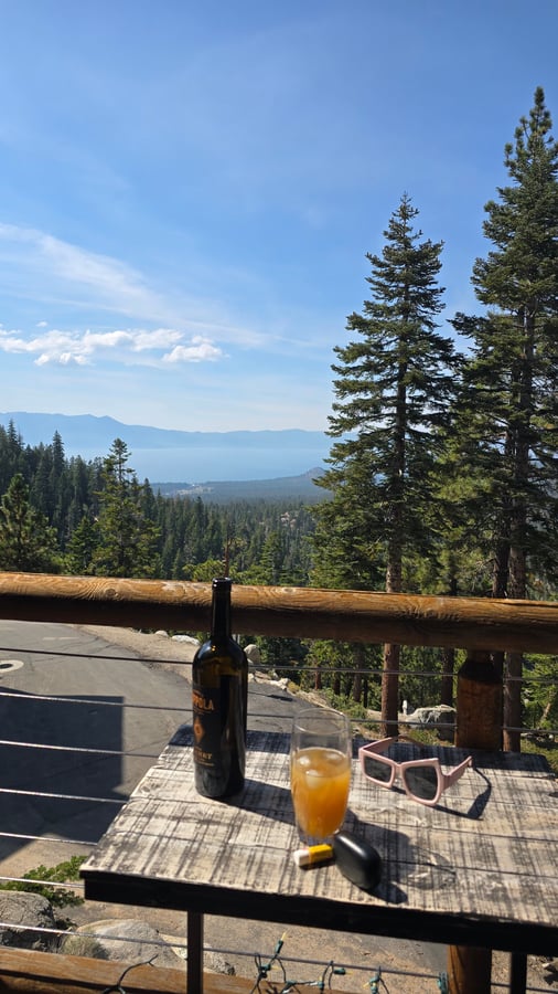 Decompression Lake TAHOE With A View, United States