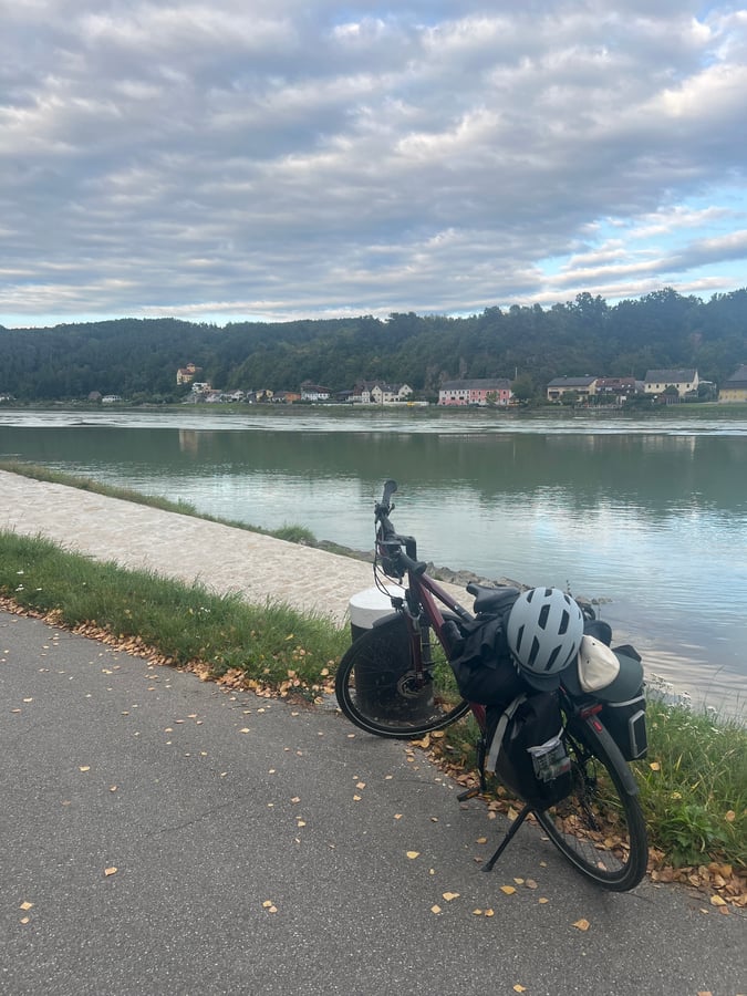 11 Sept 2025 - 17:55, Austria