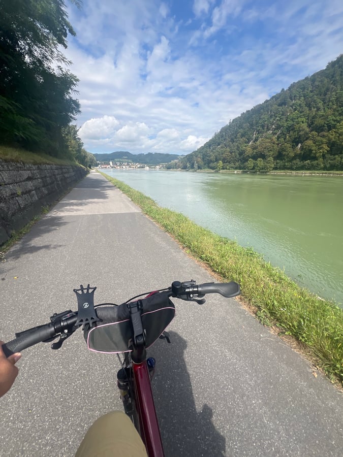 12 Sept 2025 - 13:15, Austria