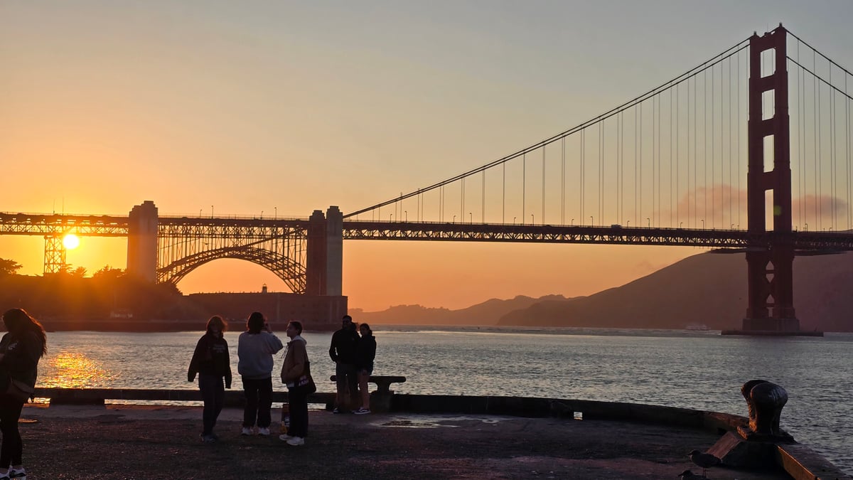 Living At GOLDEN Gate BRIDGE SF, United States