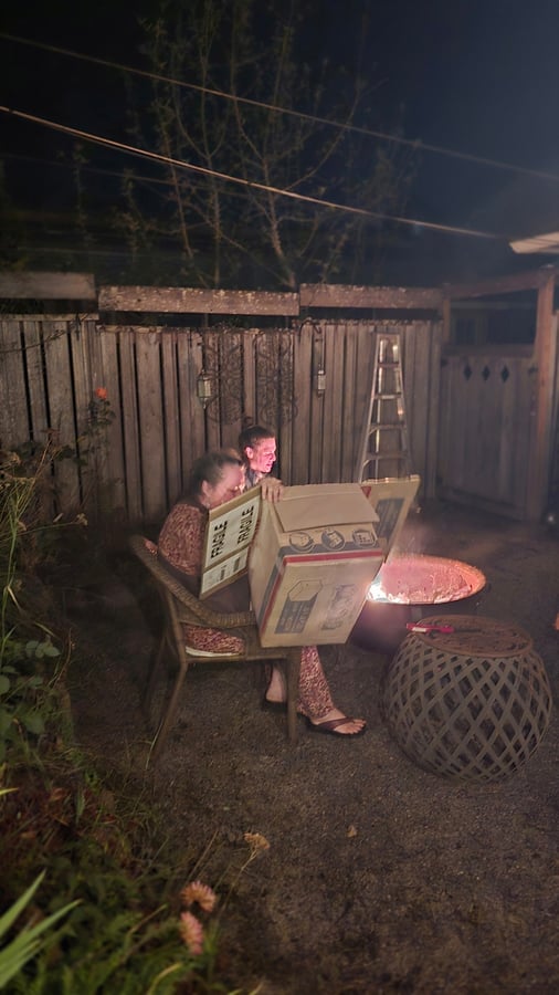 Hideout: Mama Lo", Verenigde Staten