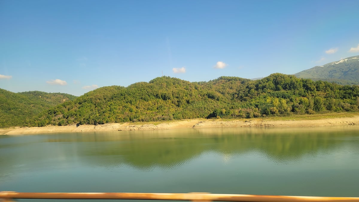Landschaft entlang des Weges, Bosnien und Herzegowina