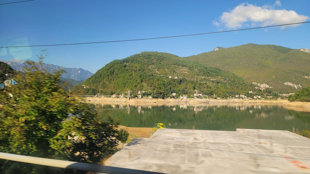 Landschaft entlang des Weges, Bosnien und Herzegowina