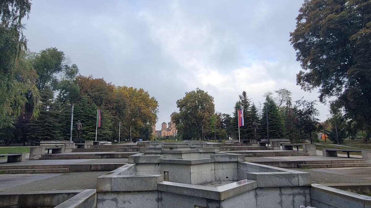 Parco Tasmajdan, Serbia