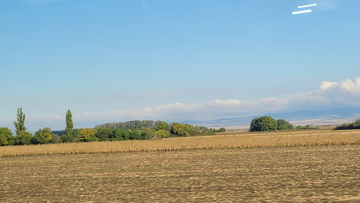 Paesaggio della campagna di Belgrado lungo il percorso, Serbia