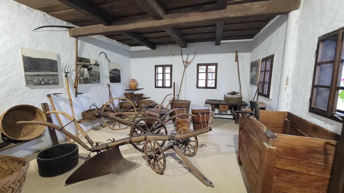 Gruppi di case tradizionali del villaggio, Croazia