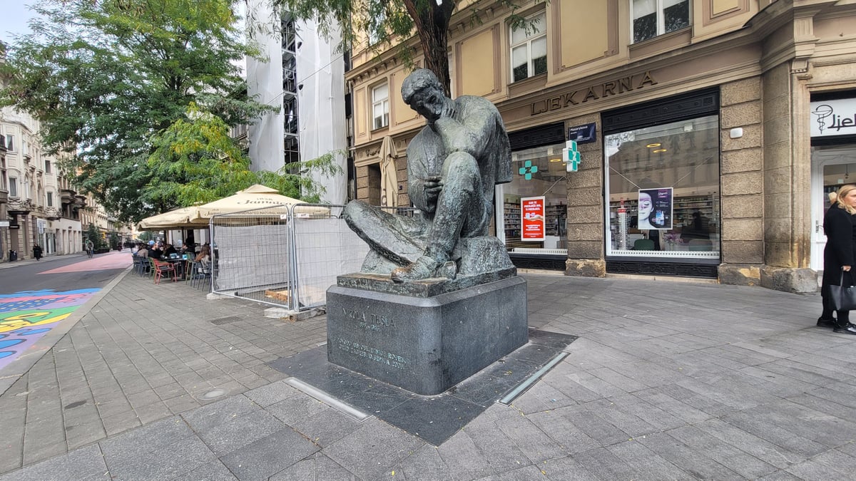 Memoriale di Nikola Tesla, Croazia