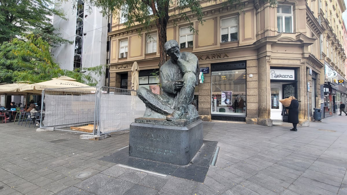 Memoriale di Nikola Tesla, Croazia