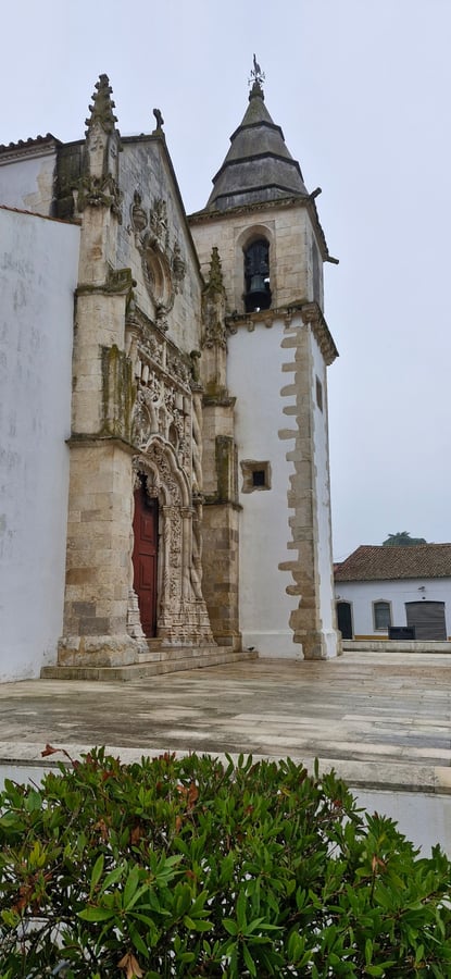 Naked, Portugal